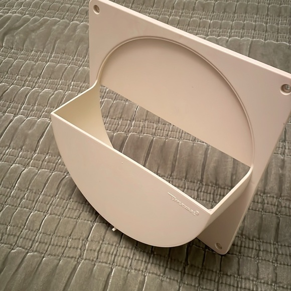 Vintage Tupperware Lid Holder That Attaches to Door - Picture 8 of 8